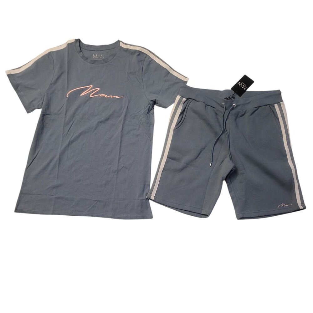 2XL BooHooMan shirt and short set